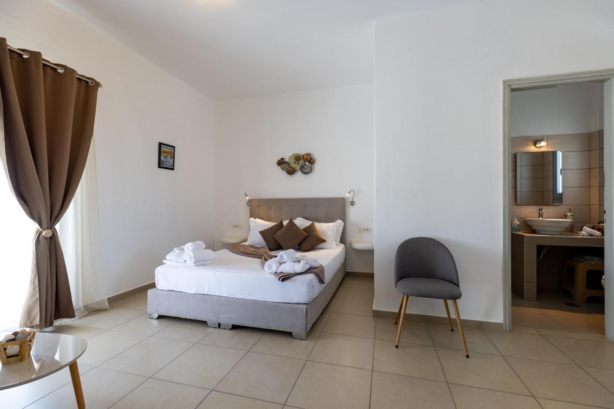 Aparthotel Thira'S Dolphin Akrotírion Exterior foto