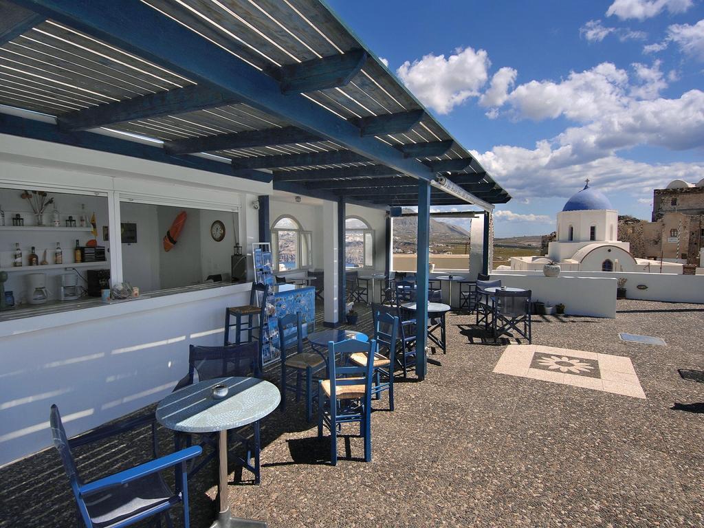 Aparthotel Thira'S Dolphin Akrotírion Exterior foto