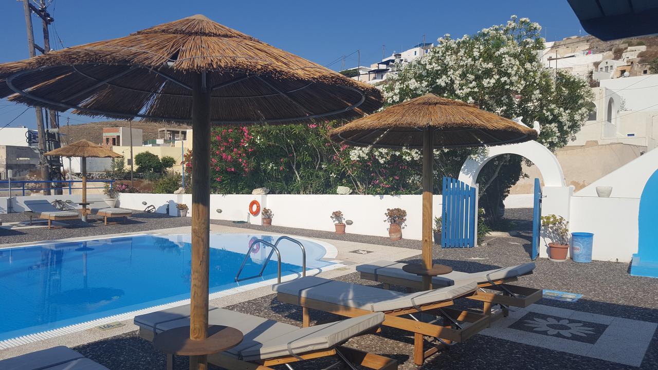 Aparthotel Thira'S Dolphin Akrotírion Exterior foto